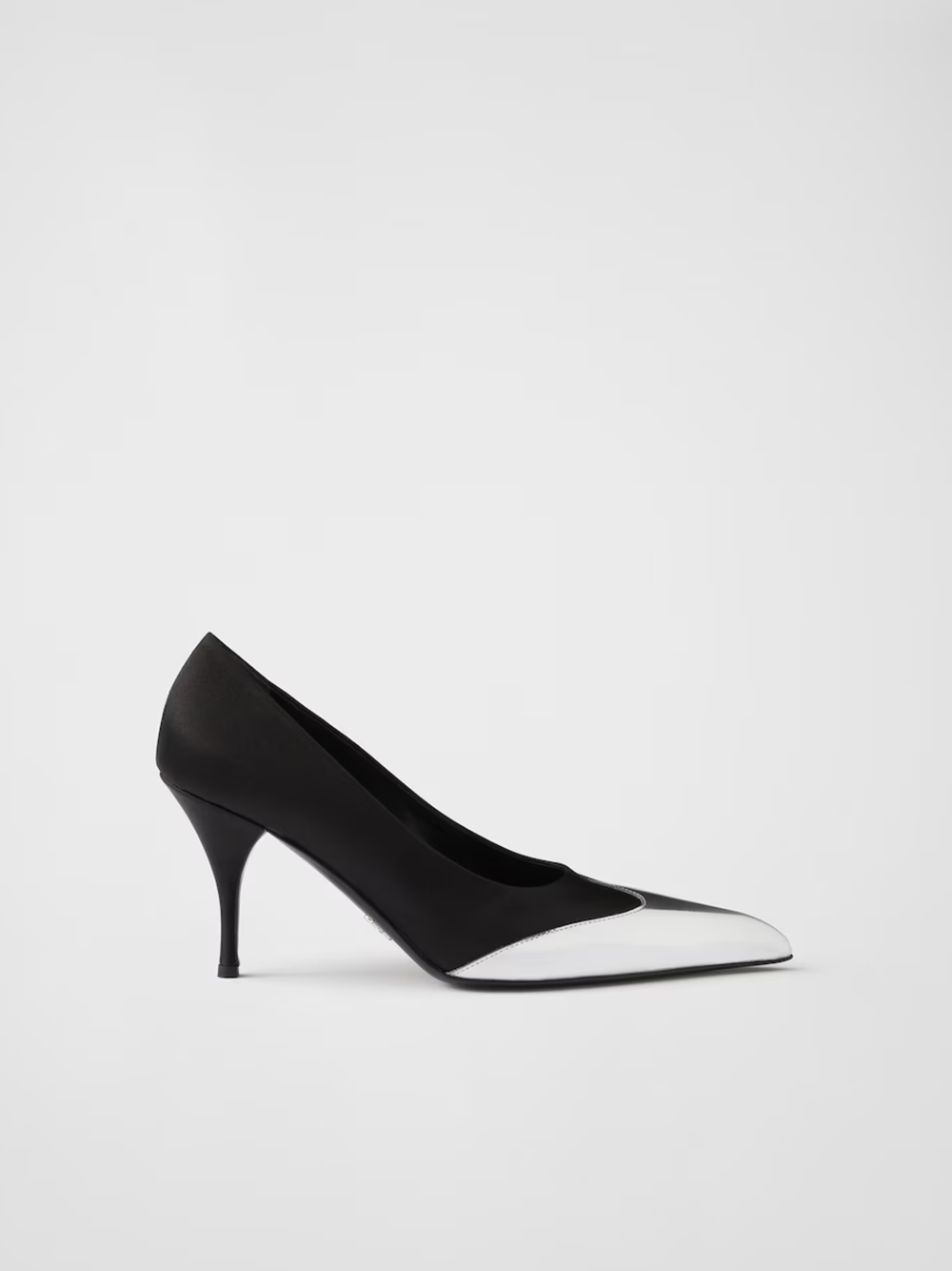 Escarpins Prada 1I968N argentées noires