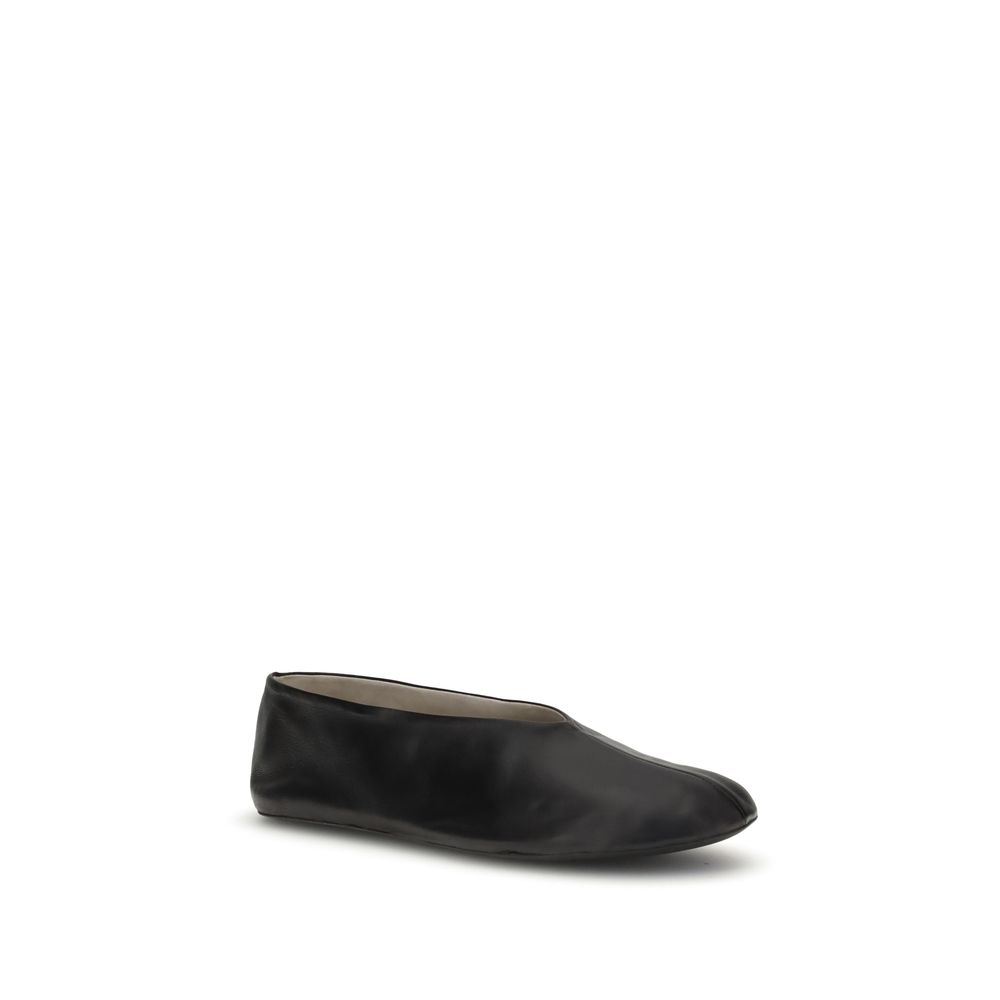 Escarpins The Row en cuir noirs
