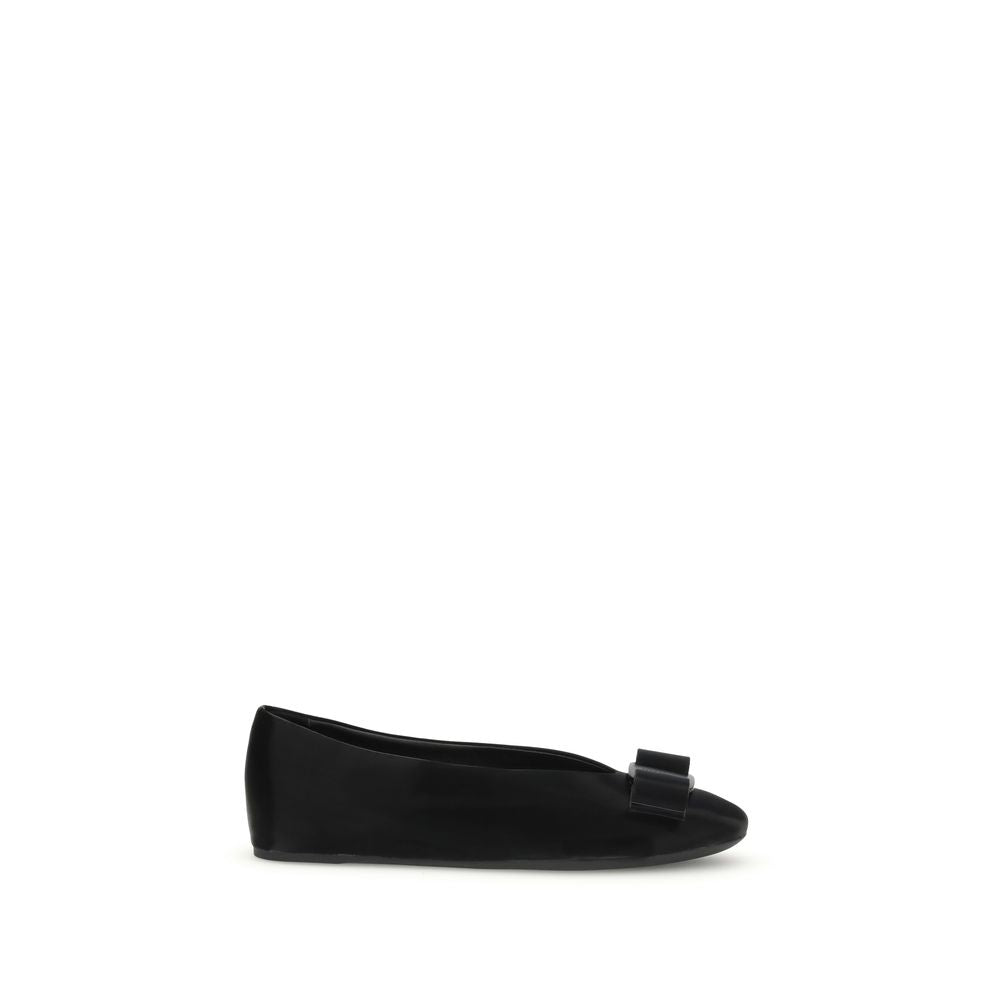 Ballerines Ferragamo Vara cuir noires